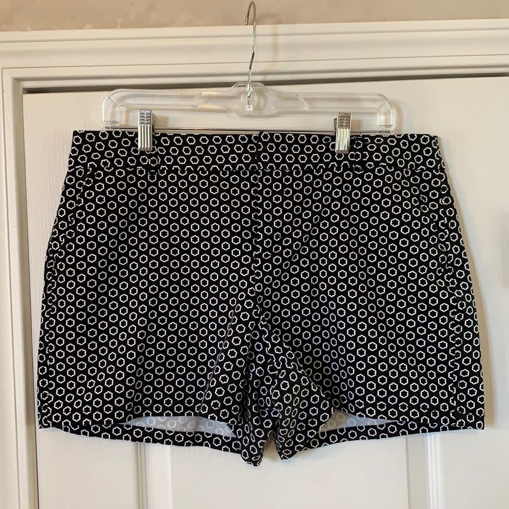 Elle - Size 12 Shorts